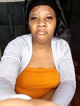 Emmylove-xr25 online show from April 2026 11:01:02 AM