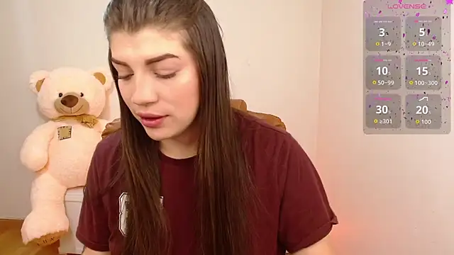 camy blond online show from December 2025 01:29:01 PM