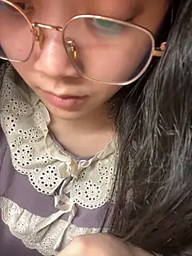 Lynn-122 online show from November 2025 07:07:01 AM