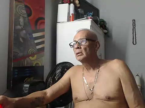 dirtysluttyfist online show from February 2026 06:51:02 AM