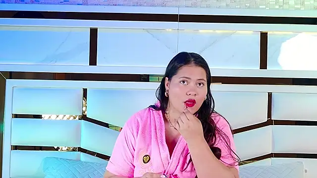 aria sm online show from December 2025 03:22:01 AM