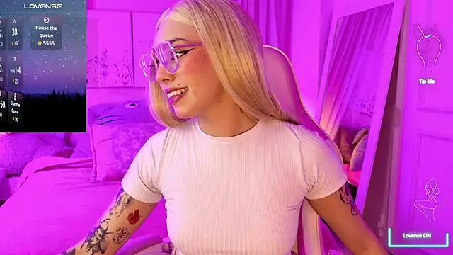 Lynaa love online show from December 2025 01:58:01 AM