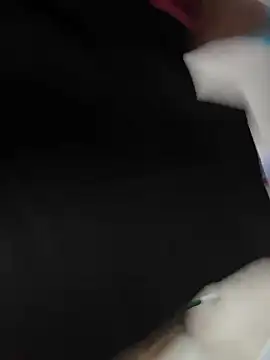 Snapshot of CrookedBeaut chatting on January 2026 06:46:02 PM CrookedBeaut online show from January 2026 06:46:02 PM