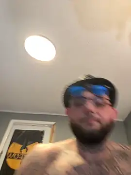 trickydickydaddy online show from November 2025 04:44:01 AM