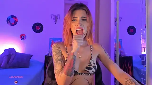 rotwallace online show from January 2026 11:08:01 PM