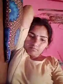 Snapshot of Seema_ji12 chatting on March 2026 11:32:02 PM Seema ji12 online show from March 2026 11:32:02 PM