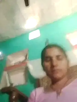 Snapshot of Seema_ji12 chatting on April 2026 04:54:01 AM Seema ji12 online show from April 2026 04:54:01 AM