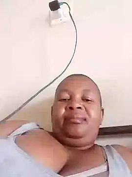 owam243 online show from November 2025 03:01:02 PM