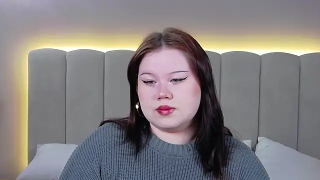 Snapshot of EvaNova_ chatting on February 2026 04:22:02 AM EvaNova online show from February 2026 04:22:02 AM