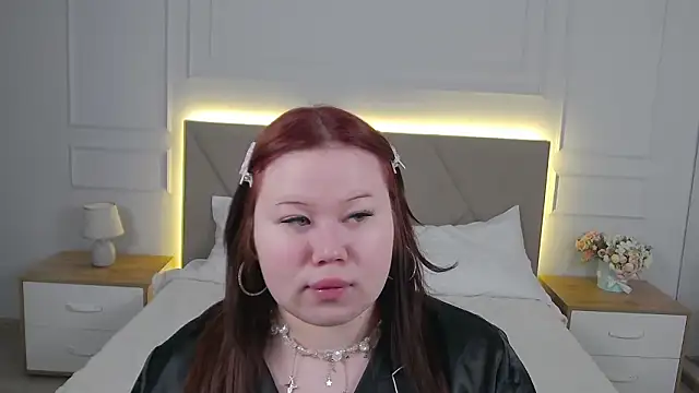 Snapshot of EvaNova_ chatting on March 2026 10:32:02 AM EvaNova online show from March 2026 10:32:02 AM