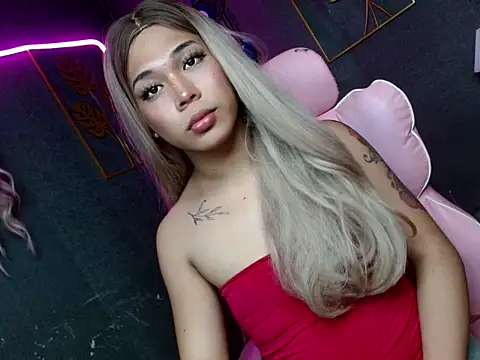 slutty lauraxxx online show from February 2026 01:42:01 PM