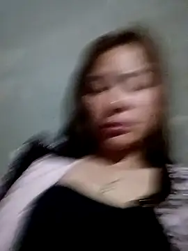 Lyla john online show from March 2026 08:48:02 PM