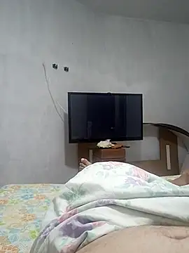 Snapshot of Lupercinio chatting on November 2025 06:46:02 PM Lupercinio online show from November 2025 06:46:02 PM