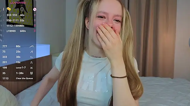 TiffinyMergist online show from March 2026 05:48:02 AM