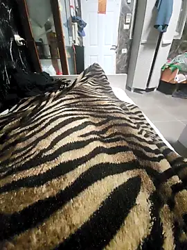 Saddamzaid1985 online show from April 2026 03:36:02 PM