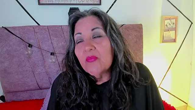 Victoriaa Anderson online show from February 2026 09:54:01 PM