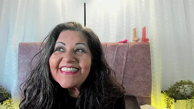 Victoriaa Anderson online show from March 2026 02:12:01 PM