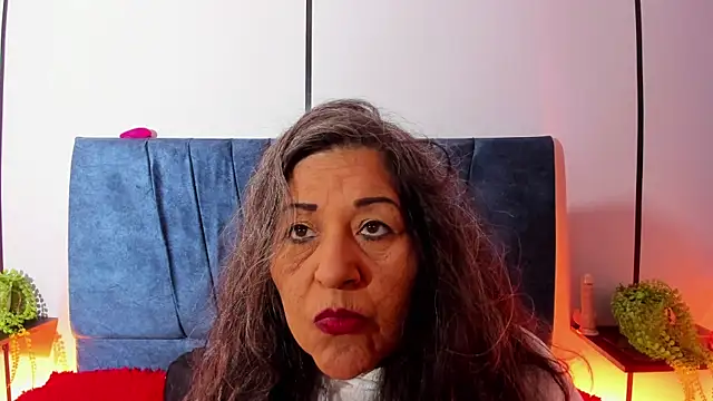 Victoriaa Anderson online show from June 2026 07:51:02 PM