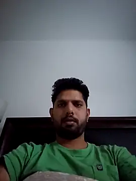 ankitpatel9879 online show from November 2025 09:48:02 PM