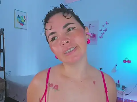 liana sexy4u online show from November 2025 01:54:02 PM