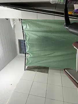 Manu siil online show from November 2025 08:51:01 PM