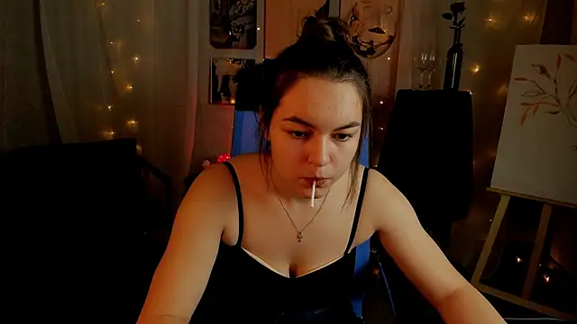 Snapshot of FrancescaCavaliere chatting on November 2025 09:56:02 AM FrancescaCavaliere online show from November 2025 09:56:02 AM