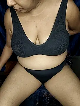 Snapshot of hotjuhi8 chatting on November 2025 07:19:01 PM hotjuhi8 online show from November 2025 07:19:01 PM