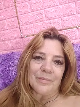 karlaanqui1 online show from May 2026 02:45:01 PM