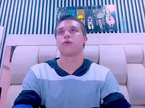 Liam York  online show from December 2025 05:17:02 AM