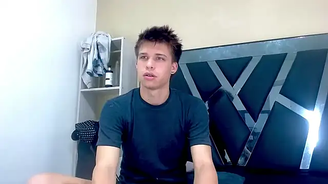 Liam York  online show from March 2026 05:00:01 AM