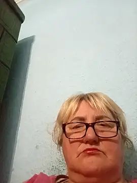 Snapshot of MilaTamila456 chatting on November 2025 05:41:01 PM MilaTamila456 online show from November 2025 05:41:01 PM