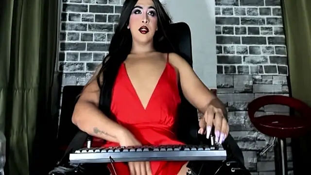 aurora russo  online show from February 2026 12:15:01 AM