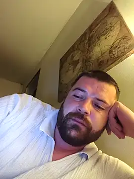 tomluckies online show from November 2025 05:06:01 AM