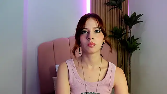 scarlett smith 3 online show from November 2025 02:43:02 AM