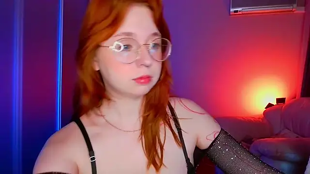 Erica Nelson online show from June 2026 01:48:01 AM
