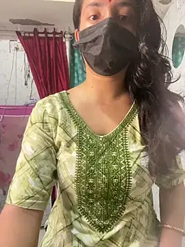 Snapshot of Red_Queen_11 chatting on March 2026 06:58:01 PM Red Queen 11 online show from March 2026 06:58:01 PM