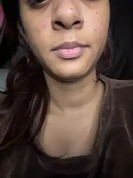 Snapshot of Your___Moonlight chatting on January 2026 10:03:01 PM Your Moonlight online show from January 2026 10:03:01 PM