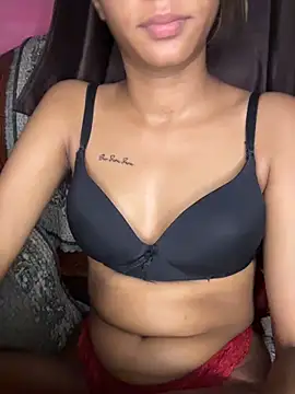 Your   Moonlight online show from April 2026 10:55:01 PM