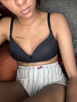 Your   Moonlight online show from April 2026 11:40:01 PM