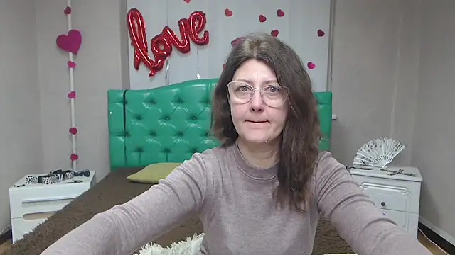 RoseHille online show from February 2026 06:02:02 AM