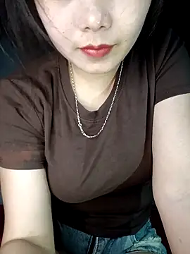 thuy-kieu online show from March 2026 03:33:01 AM