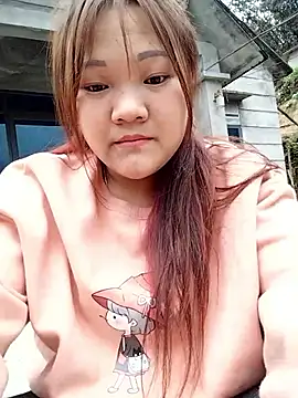 Snapshot of m-mbae chatting on February 2026 09:51:02 AM m-mbae online show from February 2026 09:51:02 AM