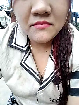 Snapshot of m-mbae chatting on February 2026 09:52:02 AM m-mbae online show from February 2026 09:52:02 AM