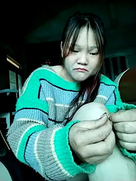 Snapshot of m-mbae chatting on March 2026 02:30:02 AM m-mbae online show from March 2026 02:30:02 AM