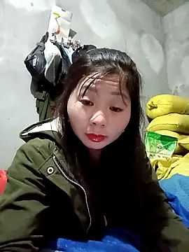 vangkt-cute online show from November 2025 12:05:01 PM