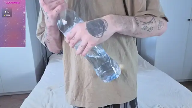 Danny loves Mary online show from January 2026 07:24:02 AM