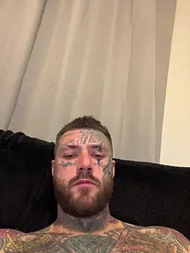 magicmichaell online show from April 2026 12:28:01 PM