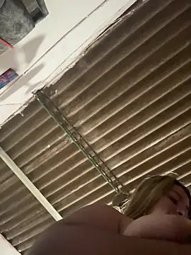 Snapshot of Amira_Malia chatting on February 2026 10:16:01 AM Amira Malia online show from February 2026 10:16:01 AM