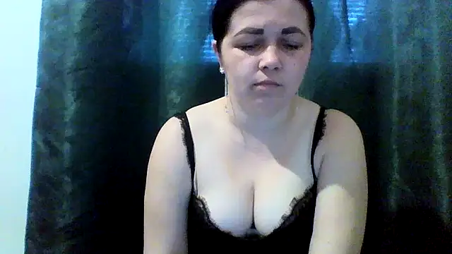 Vitalina282128 online show from April 2026 01:41:02 PM