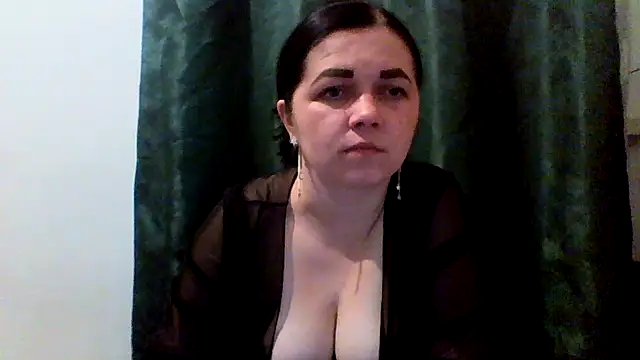 Vitalina282128 online show from May 2026 09:41:02 PM